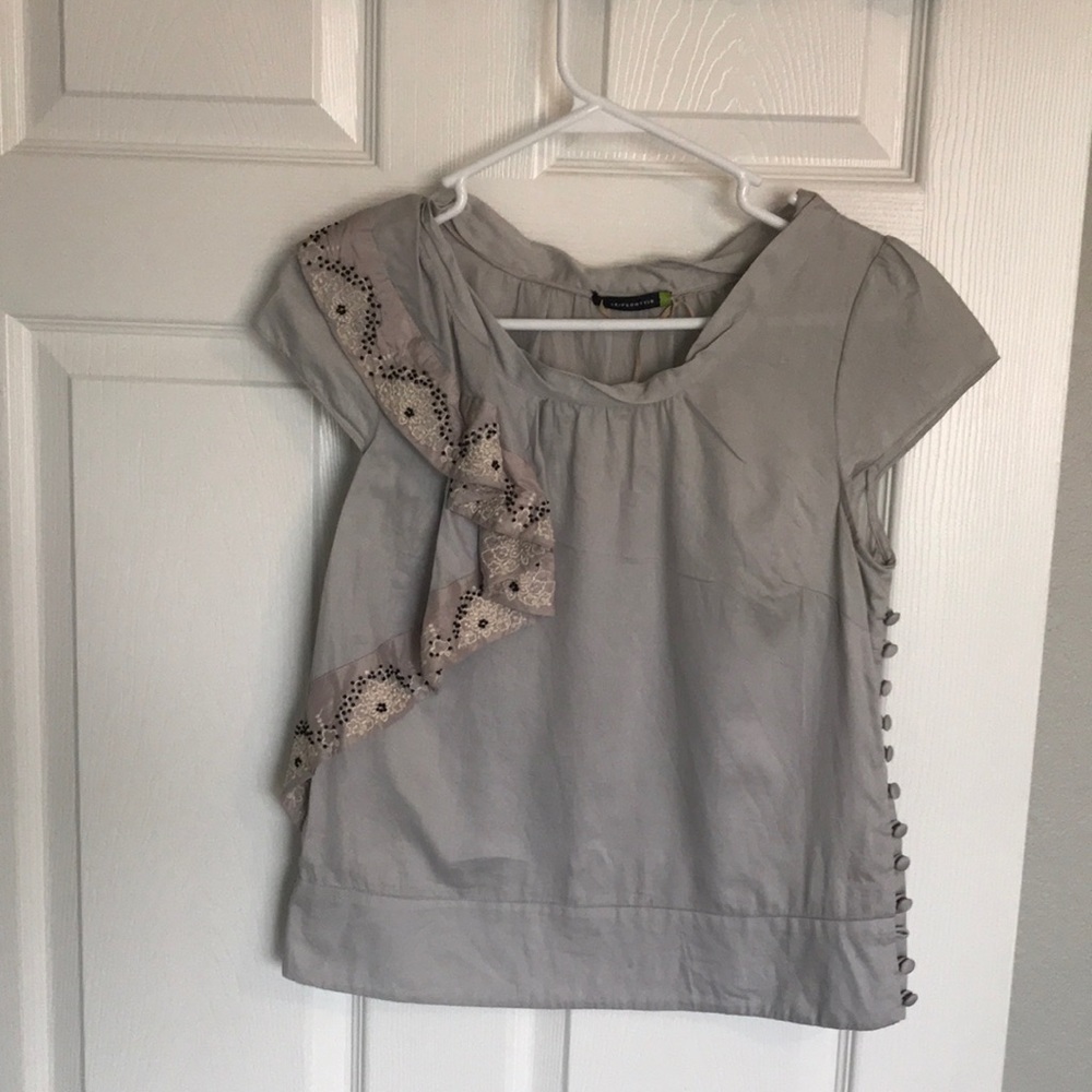 Beaded scallop top